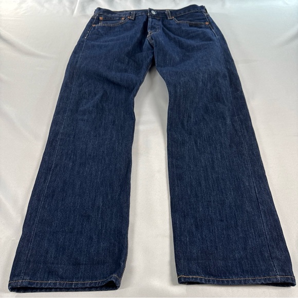 Levi’s 501 Jeans Mens 32x30 Tag Straight Leg Cotton Button Fly Dark Blue EUC - Picture 2 of 8